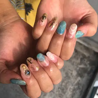 ネイル crestnail所属・小林 束紗のネイルデザイン