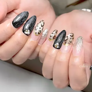 ネイル calm 〔ｶｰﾑ〕のネイルデザイン