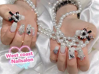 ネイル リボン、ガーリー パーツ放題専門店のネイルデザイン