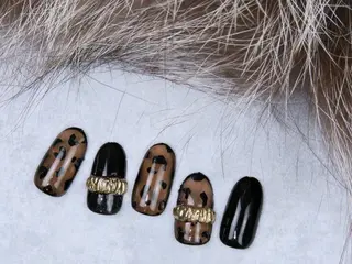 ネイル NAIL Salon IP所属・長谷川 奈緒美のネイルデザイン