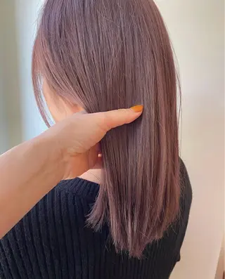 セミロング カラー 金子 詞音のヘアスタイル