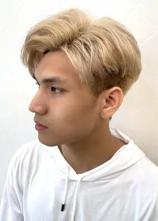ショート カラー メンズ 髪質改善/ 似合わせ/古津遼平のヘアスタイル