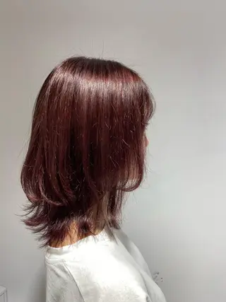 ミディアム 小谷野 真優のヘアスタイル