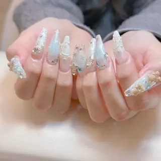 ネイル ゴテゴテ ネイルのネイルデザイン