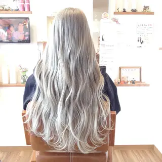 ロング カラー 辨天 勇介のヘアスタイル