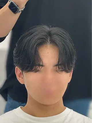 メンズ 韓国メンズヘア SENSE渋谷【センス】宇田川交番前所属・メンズサロン代表 曲がる縮毛矯正のヘアスタイル