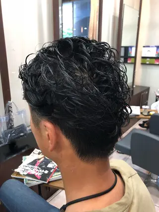 パーマ メンズ SHAFT Ieiriのヘアスタイル