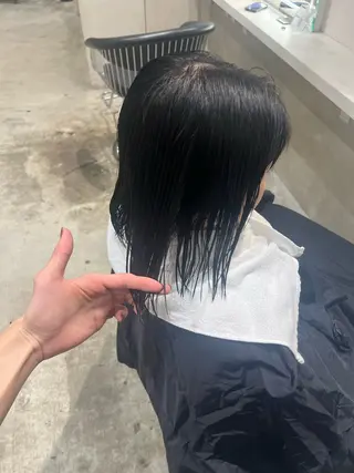 ミディアム 名古屋/落ちる黒 黒染め落としのヘアスタイル