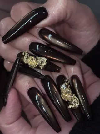 ネイル NES NAIL所属・さゆり￤推しキャラ ￤ロングネイル🩷のネイルデザイン