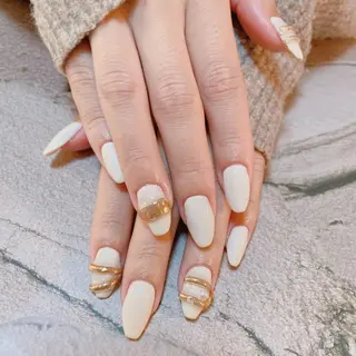 ネイル nakamoto yuukaのネイルデザイン