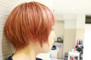 ショート カラー 遠藤 拓馬のヘアスタイル