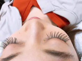 マツエク・マツパ 透明感カラー💖 Stylist佐藤澪のマツエク・マツパデザイン