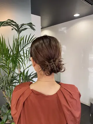 セミロング ヘアアレンジ 暖色カラー /ヘアアレンジ/花鈴のヘアスタイル