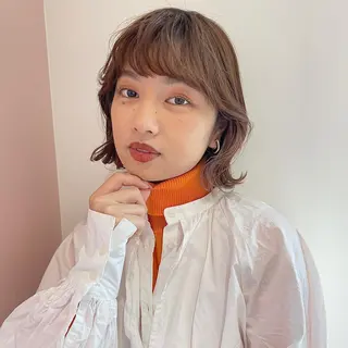 ミディアム カラー レイヤーカット/ ハイトーンchimiのヘアスタイル