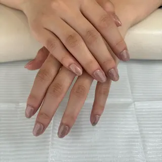 ネイル アッカスタイル所属・アッカスタイル 天野のネイルデザイン