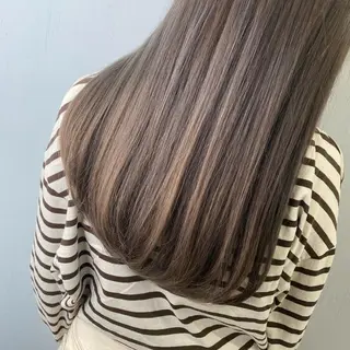 カラー 橋口 亮平のヘアスタイル