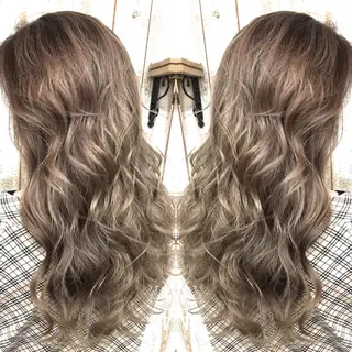 ロング カラー 井上 一平のヘアスタイル