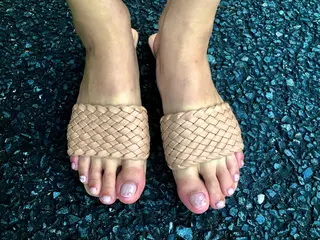 ネイル nailsalon　hue所属・小山 羽奈のネイルデザイン