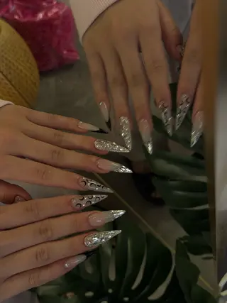 ネイル The coco所属・Saya 海外風 マグ 華やかのネイルデザイン