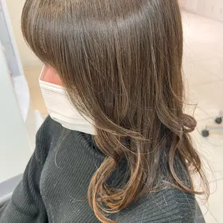 セミロング 【センターパート/ マッシュ】ryokaのヘアスタイル