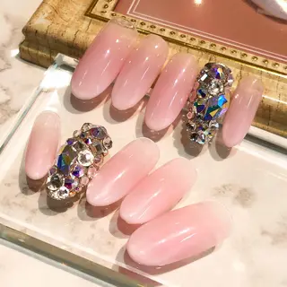 ネイル nail&eyelash Famille池袋東口店所属・Tanaka Nailistのネイルデザイン