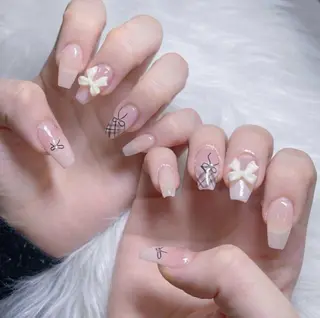 セミロング 波 なみのネイルデザイン