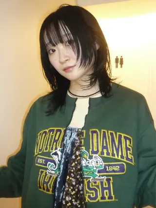 セミロング カラー 🌟暖色系ハイトーン 🌟AIのヘアスタイル