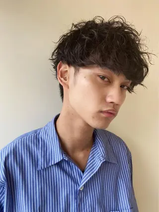 パーマ メンズ JINKIメンズ特化 メンズカットパーマのヘアスタイル