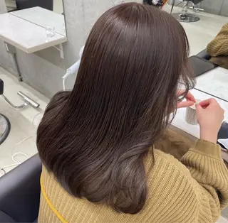 カラー も も えのヘアスタイル