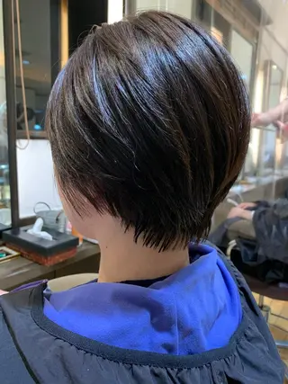 ショート 栞南🌼/艶カラー/ 髪質改善/ナチュラルのヘアスタイル