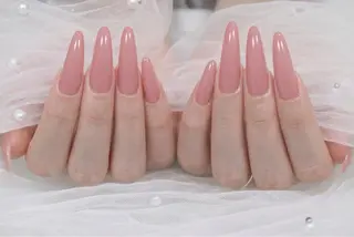 ネイル なつか🍒口コミ好評 駅近1分 パラジェルのネイルデザイン