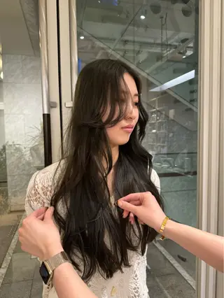 ロング ryona🎀 /レイヤーカットのヘアスタイル