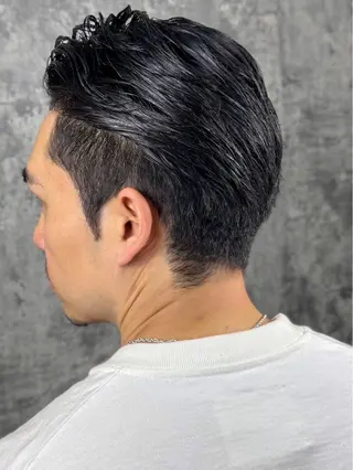 ショート カラー パーマ メンズ 武井 凌のヘアスタイル