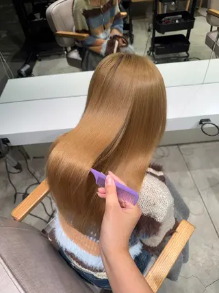 セミロング LONESS GINZA所属・FUJIIKANON /ケア‪透明感カラーのヘアスタイル