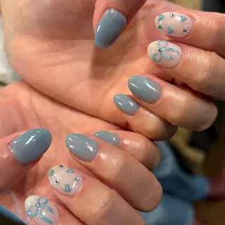 ネイル NEW WORLD所属・Ayu 🪐NEWWORLDのネイルデザイン