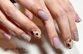 ミディアム ネイル ネイルスタジオ シェイクユアハンズのネイルデザイン