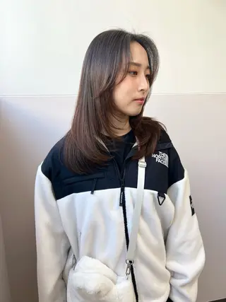 ロング 樫原裕二/レイヤー カット/透明感カラーのヘアスタイル