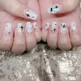 ネイル 個室ネイルサロンDolly Girl〜ドーリーガール〜所属・DollyGirl KYOKOのネイルデザイン