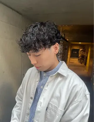 ショート パーマ メンズ メンズ特化美容師 熊田 鼓汰郎のヘアスタイル