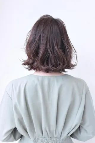 ショート パーマ 白髪ぼかしモデル募集 今村理央奈のヘアスタイル