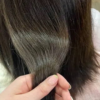 カラー 🍀FERIAあべの あらいことみ🍀のヘアスタイル