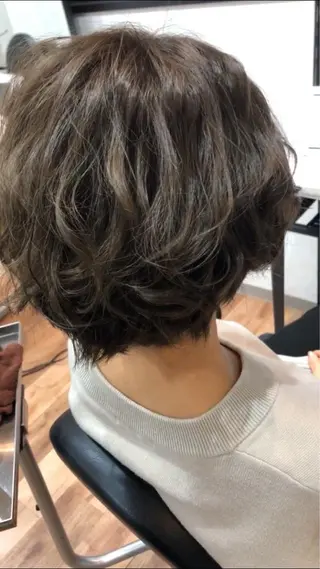 ショート 太白区白髪ぼかし/ ボブカット/千葉達人のヘアスタイル