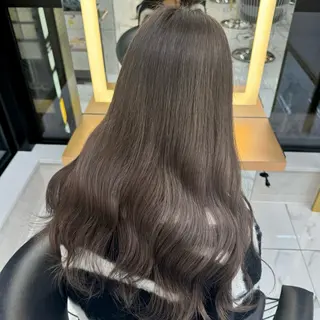 ロング カラー Miyu's所属・juri .のヘアスタイル