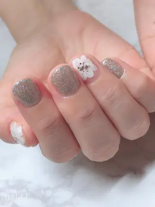 ネイル Nailsalon Luanaのネイルデザイン