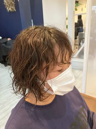 ミディアム パーマ tozawa .のヘアスタイル
