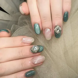 ネイル Queens ゲンのネイルデザイン