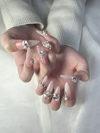 ネイル うにゃねいる🌷 Mayaのネイルデザイン