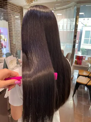 ロング カラー 個性派ネイル 🌼 ハルカ ♡の眉毛・アイブロウイメージ