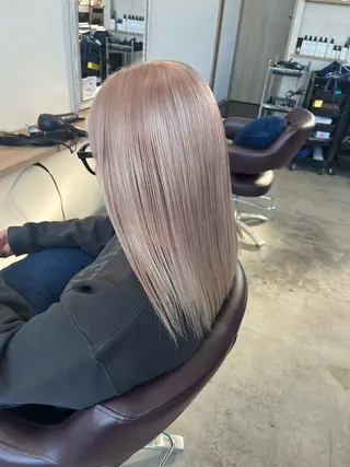 ミディアム 平野 朋未のヘアスタイル