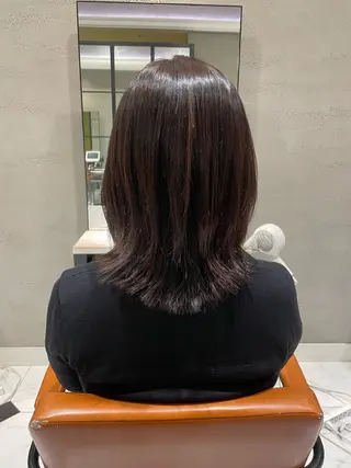 ミディアム 頭から整える美容師 松田のヘアスタイル